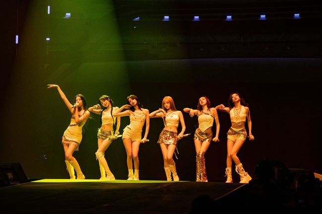 YG엔터, 트레저·베이비몬스터로 글로벌 무대 장악…신보·투어 이어가며 ‘K-팝 대세’ 입지 굳혀