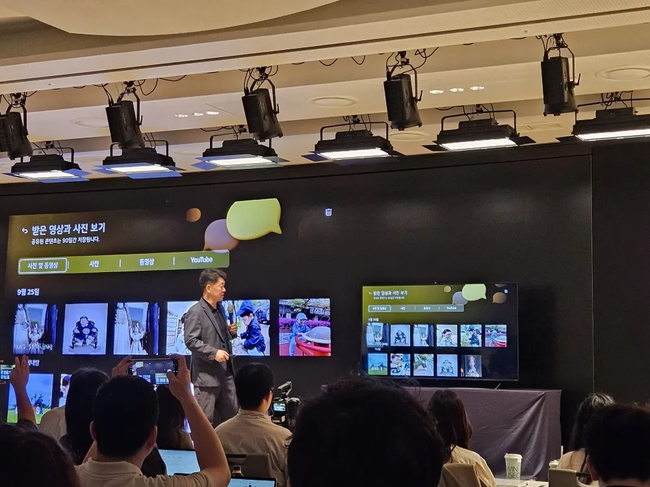 [현장] LG전자, 부모님 케어를 TV로…시니어 전용 ‘LG 이지 TV’ 공개