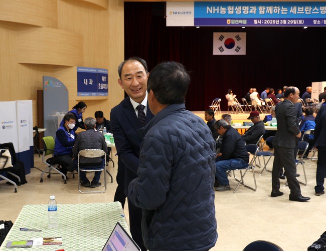 NH농협생명, 연세의료원과 \ 농촌 의료지원사업\  지속 ...7개 지역 1800명 진료