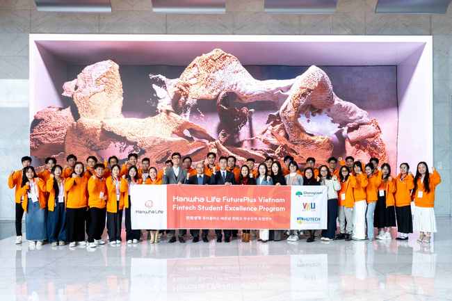 한화생명, 베트남 핀테크 우수 인재 초청 ...금융혁신 체험 연수 진행