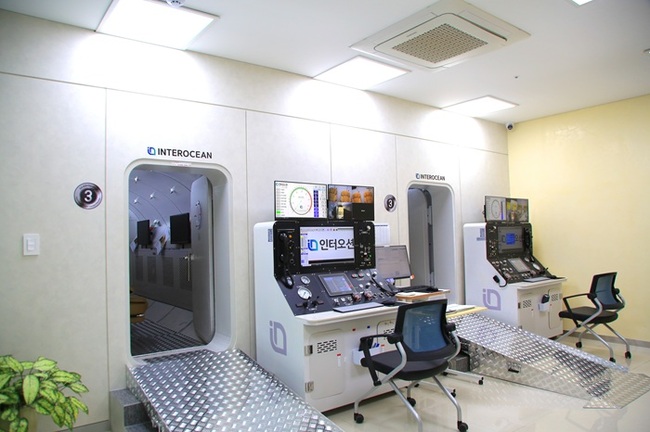 화창한병원, 인터오션 다인용 고압산소치료기 2기 동시 도입…화상치료 전문성 강화