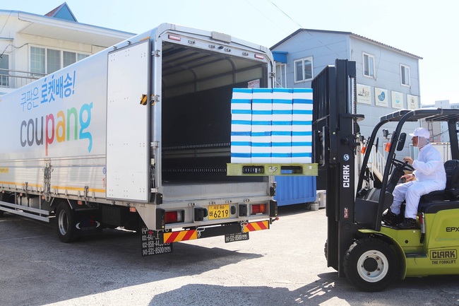 멈춰버린 \ 쿠팡 로켓배송\ … “대한민국 경제 혈관 마비된다”