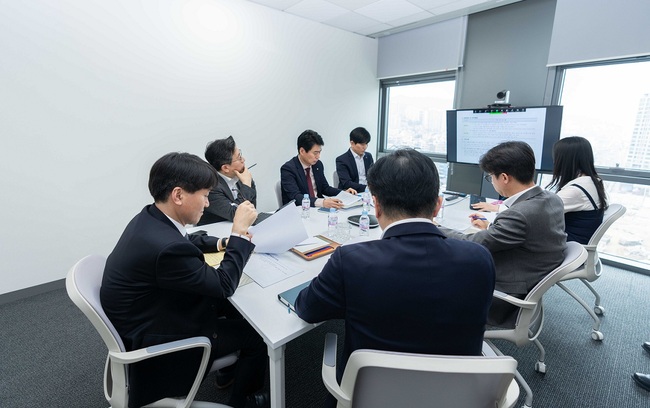 [더밸류 브리핑] 광명 복지관 봉사·글로벌 전략회의…NH농협은행