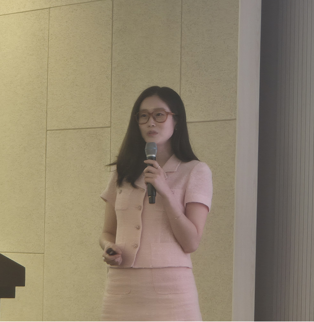 [현장] 우리금융지주, \ 지금은 사야 할 때?’…미국·코스피·IRP 해법 제시