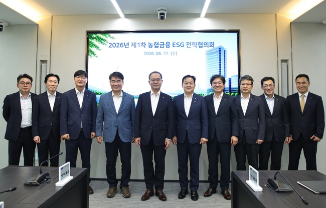 [더밸류 브리핑] 오늘의 NH농협금융그룹 소식...농촌 일손돕기·ESG전략협의회·기안84 카드 출시