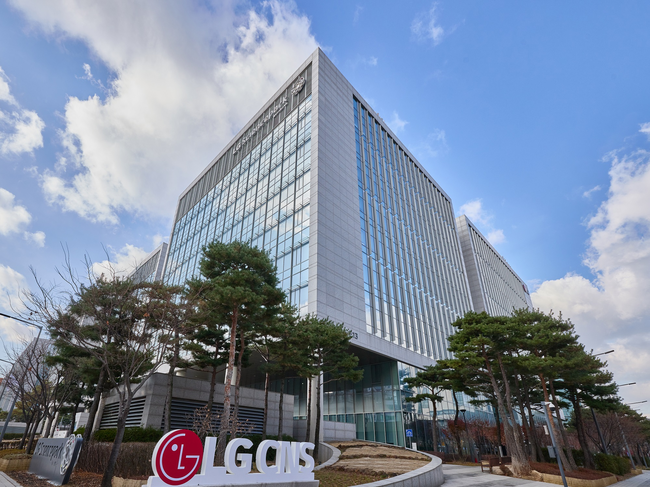 [전자·IT 레이더] 웹케시·LG CNS·한컴, 각 분야 AI 플랫폼 구축·연동…기업 AX 영토 넓힌다