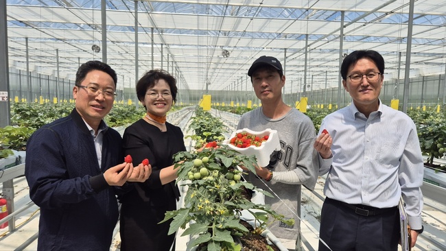 농신보, 스마트팜 우수농가 현장간담회 실시…괴산·춘천 방문