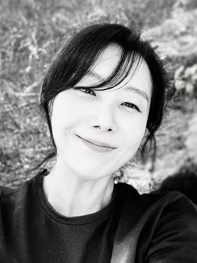 [박수연 칼럼] 격변의 한국 유통 시장...C커머스의 약진, 유통 기업의 생존 전략은?