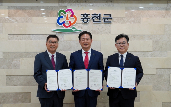풀무원, 강원도 홍천군 농·특산물 판로 확대 및 제품 개발 업무협약 체결